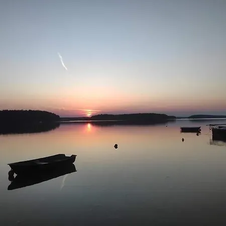 Zakatek Wdzydze Z Widokiem Na Jezioro -Domek Nr 19 Borsk Exterior photo